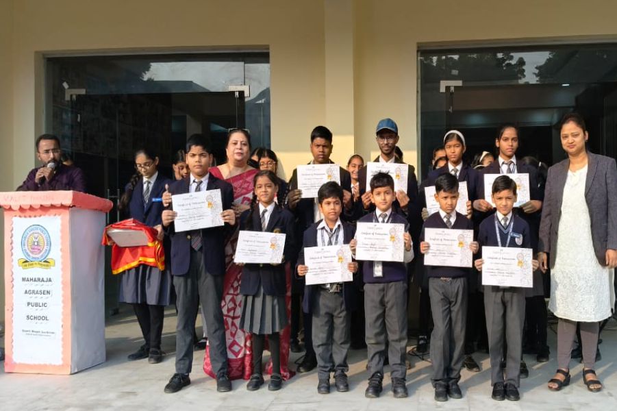 kids felicitated